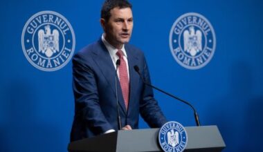 Concluzie a Guvernului. Directorii feroviari câștigă prea mult, dar nu pot fi demiși