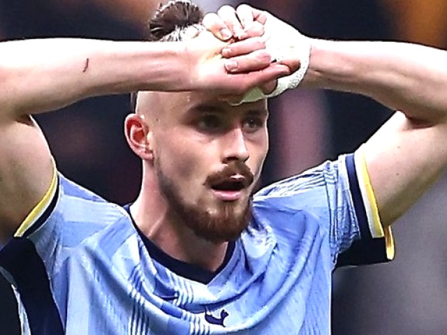 Lovitură de teatru în cazul transferului lui Radu Drăgușin