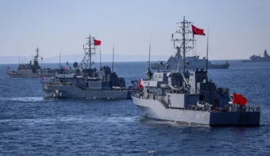 Război în Marea Neagră. Rusia a atacat și avariat nave operate de Turcia. Erdogan cere încetarea atacurilor • Newsweek România