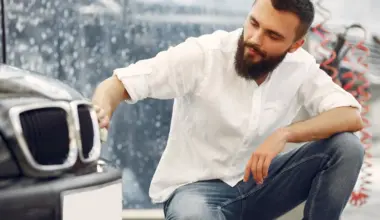 Amendă 725 lei dacă circuli cu mașina murdară prin oraș. Se aplică dacă ai și roțile murdare? • Newsweek România