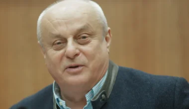 Fostul șef Romsilva avea 8.000€ salariu, plus 1.000€ pensie și 7 case. La pensionare și-a dat 55.000€ bonus • Newsweek România