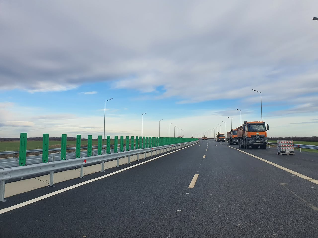 Un secretar de stat din ministerul Transporturilor vrea ca drumul de mare viteză București - Giurgiu să fie autostradă pe structură de beton / Inclusă în al doilea inel de autostradă de centură a Capitalei - Economedia.ro