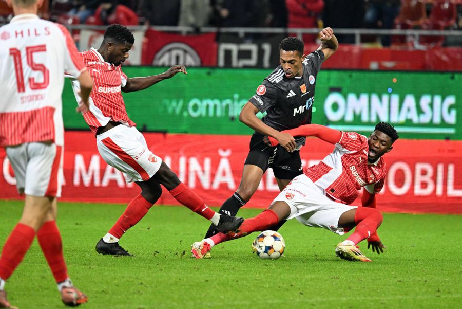 Confuzia din studio ne-a bramburit și pe noi: Nicolescu s-a referit, de fapt, la Boateng, nu la Gnahore, cum eronat am scris inițial