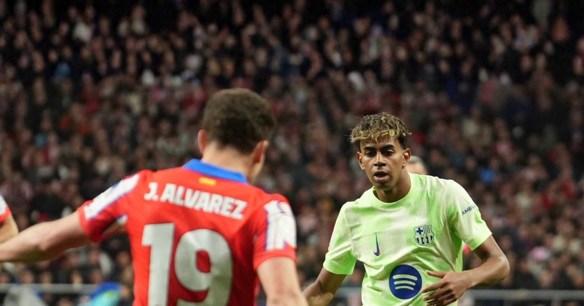 Barcelona - Atletico 3-1 / Catalanii câștigă primul derby de la revenirea pe Camp Nou și rămân lideri în La Liga