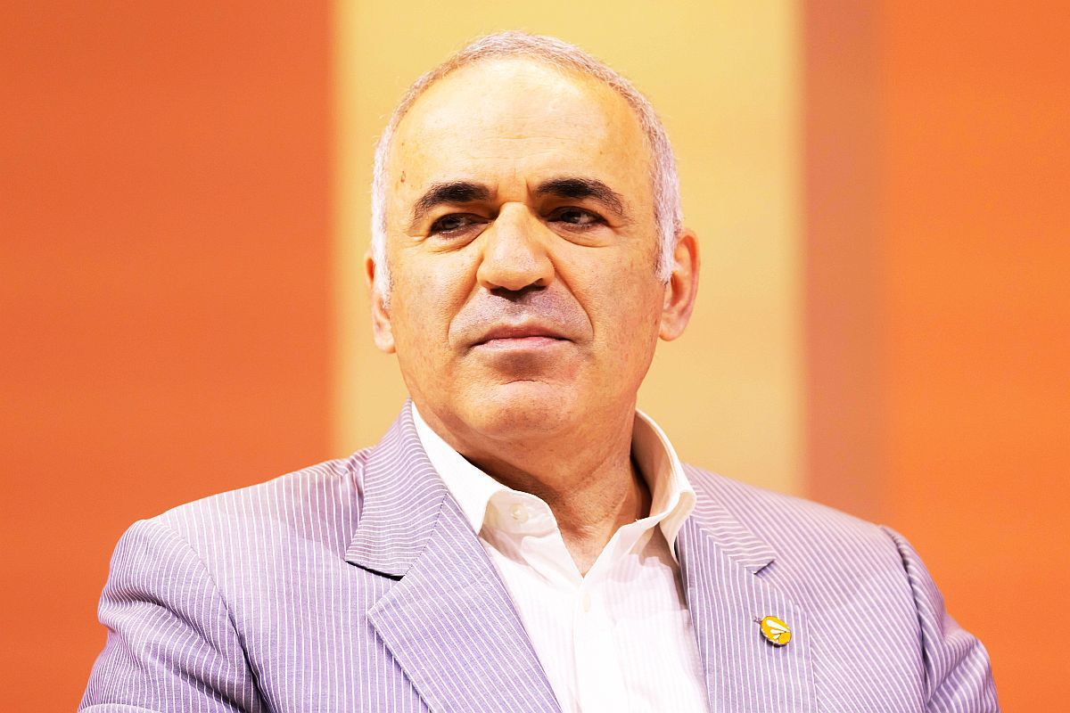 Mandat de arestare în Rusia pentru Garry Kasparov, acuzat de „justificarea terorismului”