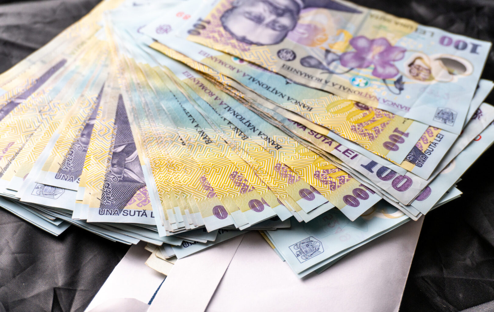 Statul român a câștigat peste 80 de miliarde de lei în urma crizei prețurilor la energie