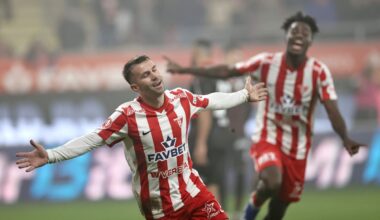 „Îl văd jucând la Dinamo sau Rapid”