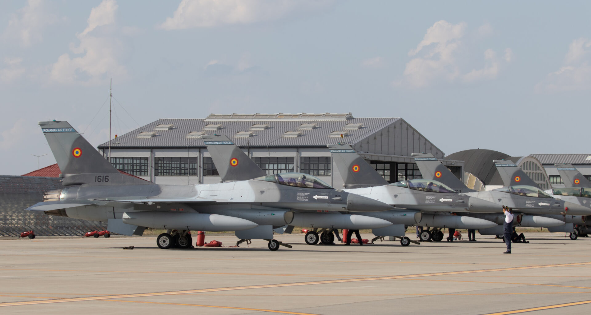 Cum a ajuns țara de la care România a cumpărat primele F-16 să rămână în urma noastră. Dilema F-35 și decizia proastă de a nu lua nicio decizie