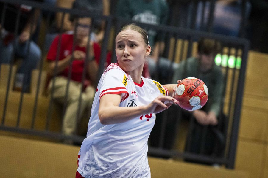Rapid a transferat o jucătoare care a fost titulară la Campionatul Mondial de handbal feminin
