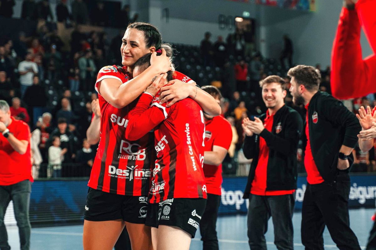 Revoluție la echipa din „Liga Florilor” » TREI transferuri dintr-un foc, lovitură pentru două rivale și revenire după scandalul de dopaj