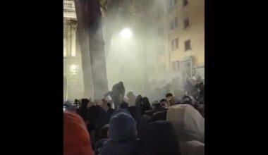 O armă chimică din Primul Război Mondial ar fi fost folosită asupra protestatarilor, în Georgia / „Simţeai cum te arde apa”