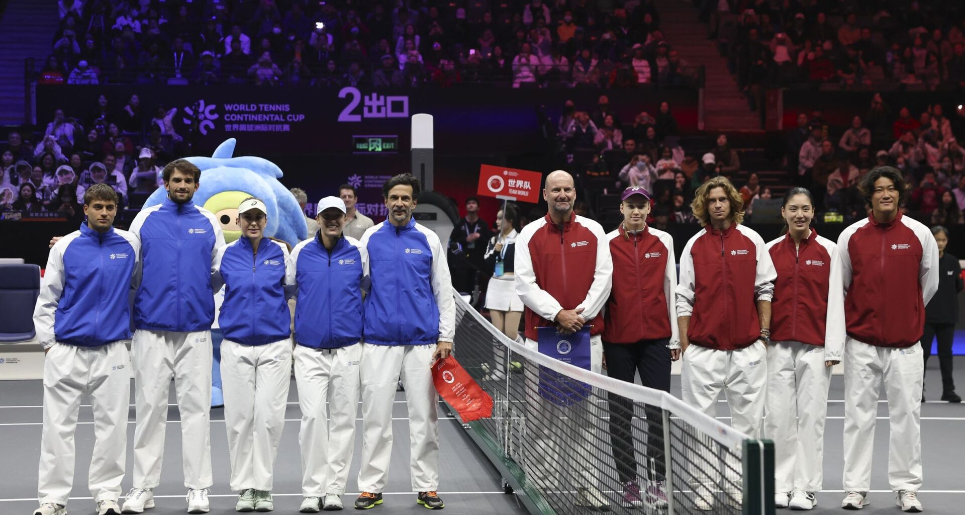 Nebunie! Cobolli a "furat showul": ce a putut face în timpul partidei Swiatek - Rybakina