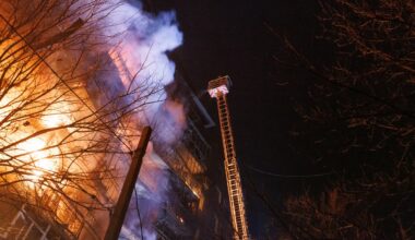 Ziua 1378 Putin îi primește pe oamenii lui Trump: "Dacă Europa vrea război, Rusia e pregătită" Zelenski: "Planul de pace propus de SUA a fost revizuit din nou"