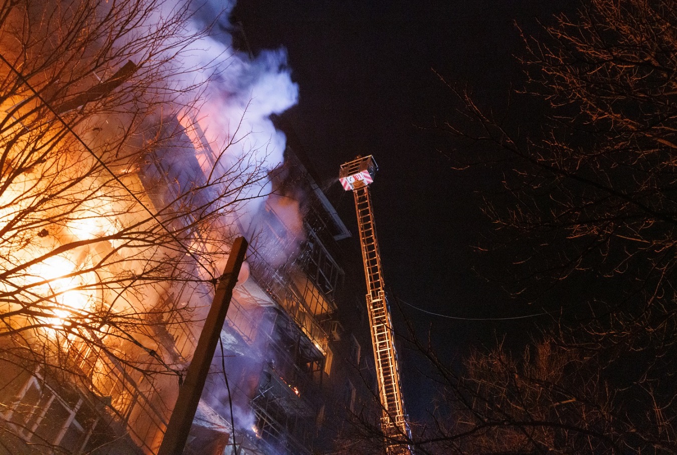 Ziua 1378 Putin îi primește pe oamenii lui Trump: "Dacă Europa vrea război, Rusia e pregătită" Zelenski: "Planul de pace propus de SUA a fost revizuit din nou"