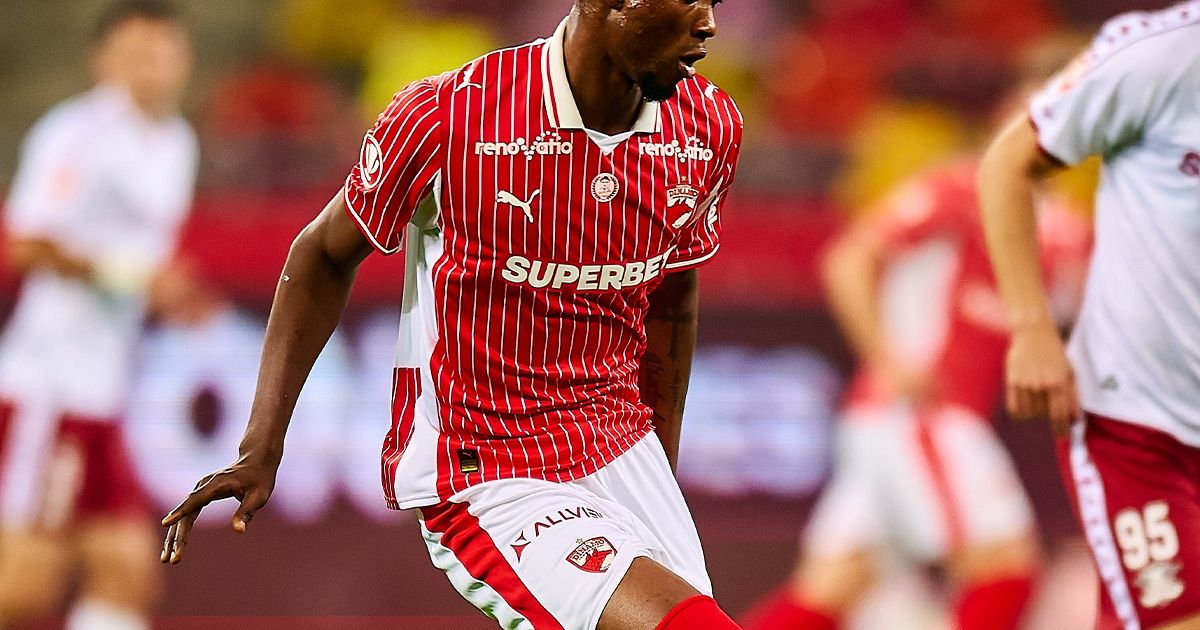 Secretele lui Boateng. Cum a ajuns unul dintre cei mai buni jucători din Liga 1: „Sunt convins că așa poți reuși” » Când a simțit că poate lua titlul cu Dinamo