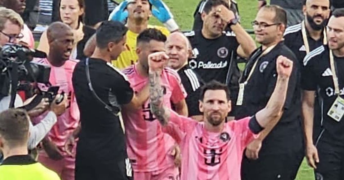 „Messi se bucura pentru noi”. Fanii români din galeria lui Inter Miami povestesc pentru GOLAZO.ro cum au trăit finala MLS