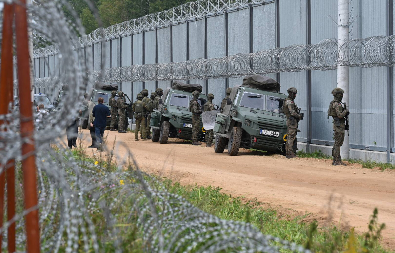 Se conturează sistemul antidronă de la frontiera de est a NATO: Polonia anunță că a instalat o parte dintre sistemele radar