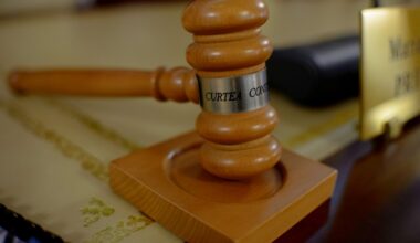 Proiectul legii pensiilor magistraților, atacat din mai multe părți. Judecătorii se reunesc pentru a decide calea de urmat