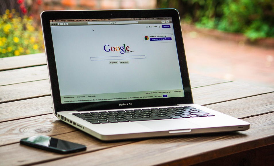 Angajații Google cu vize americane să evite călătoriile internaționale, se arată într-o recomandare internă a companiei