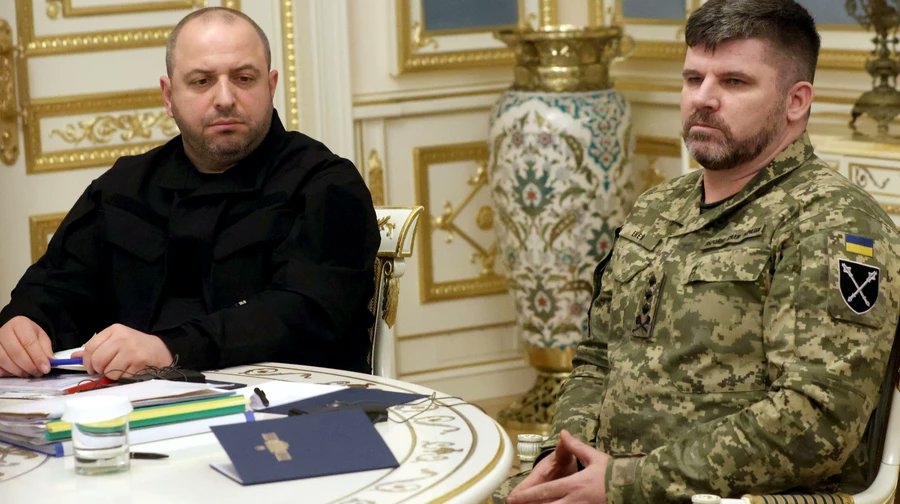 Îngrijorări la nivel înalt după întâlniri în secret între FBI şi negociatorul ucrainean. „Este foarte suspicios”