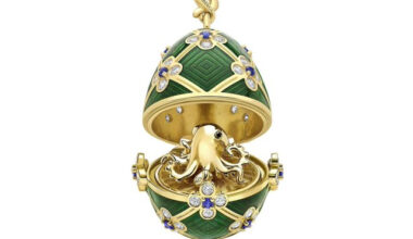 Operațiunea „oul de aur”. Poliția a recuperat pe cale naturală bijuteria Fabergé înghițită de un bărbat