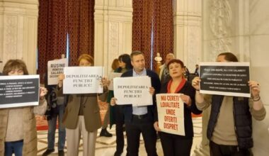 salariile care au declanșat protestul. Bani de mâncare și spor pentru condiții vătămătoare