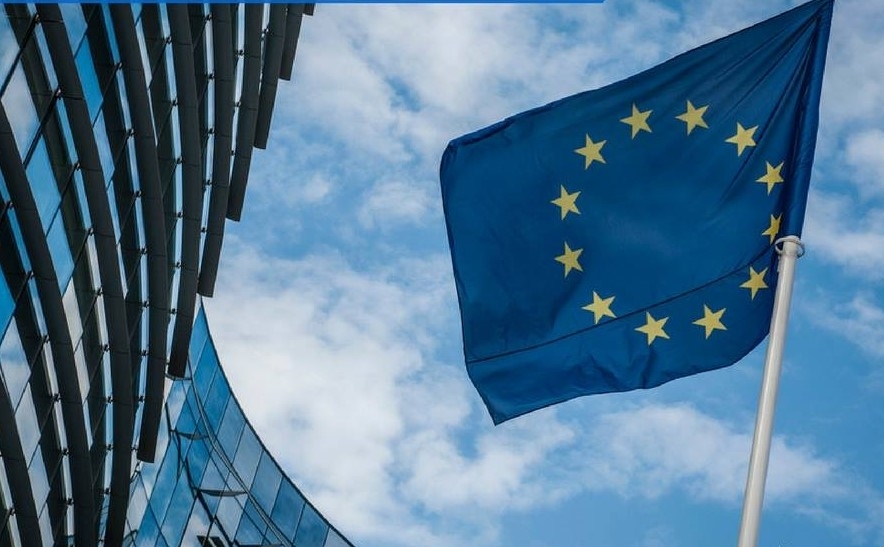 un fost premier român a semnat pentru acest lucru