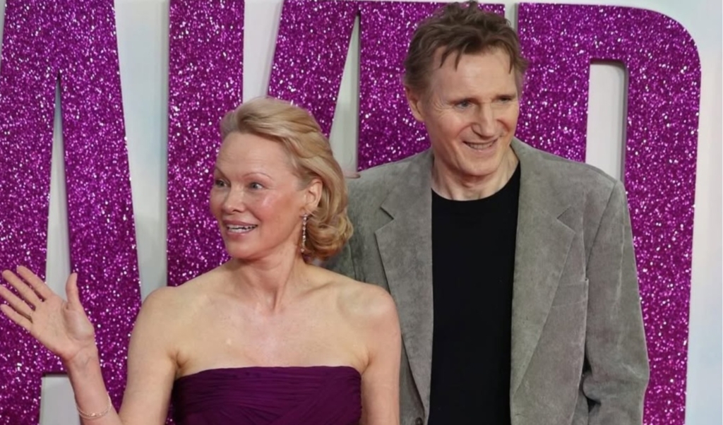 Pamela Anderson, primele declarații despre idila cu Liam Neeson. Care este relația lor acum: „E un susținător”