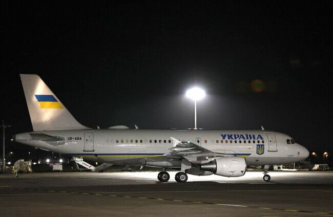 Zelenski a confirmat. Mai multe drone au încercat să-i intercepteze avionul în drum spre Irlanda. ''Va exista o investigație''