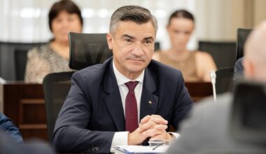 Primarul Iașiului, atac suburban la șeful PNL Iași, Alexandru Muraru, chiar cu riscul excluderii din partid: ''O l**ă tristă! Dobitoc!''