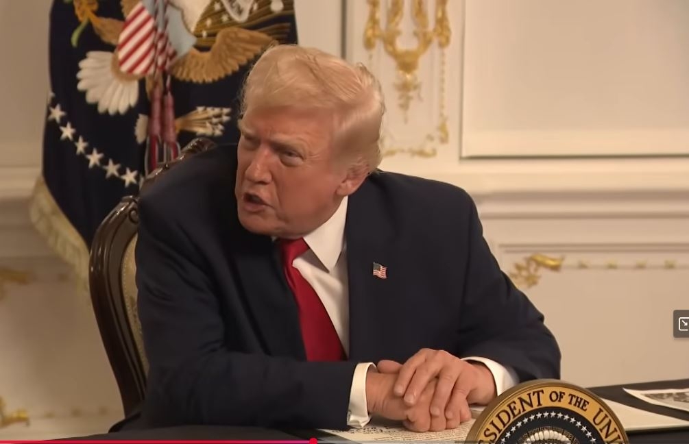 A reizbucnit un război pe care Donald Trump s-a mândrit că l-a încheiat. Atac cu avioane, soldat cu victime și evacuări masive