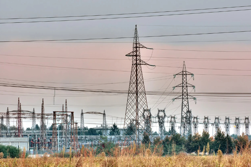 UE somează România, la pachet cu alte țări europene, să își modernizeze rețelele electrice. Ce trebuie să facem urgent pentru a evita pierderi de zeci de miliarde de euro