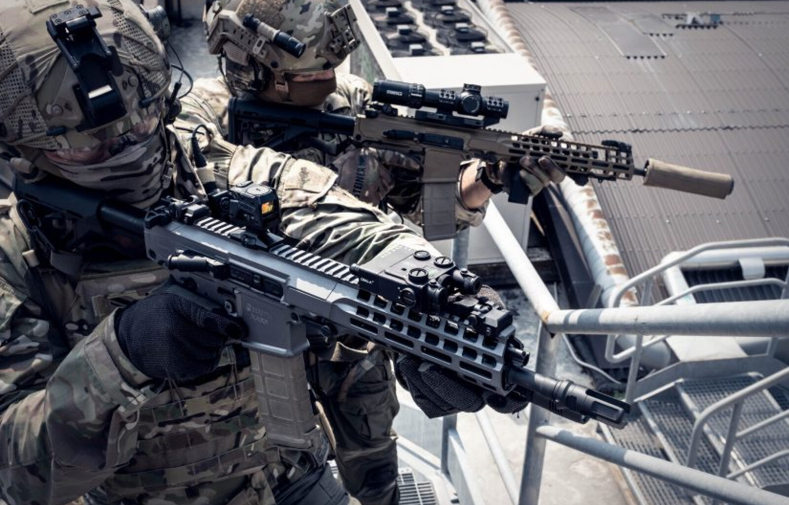 Avem detalii despre armele de asalt: Ce înseamnă localizarea 100% în România a puștilor de asalt NARP 5.56 mm, pistoalelor APX și lansatoarelor de grenade de 40 mm