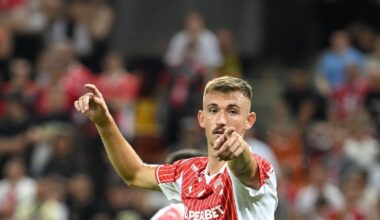 Stoinov, propus în străinătate! Fundașul ar putea pleca de la Dinamo după doar 5 luni petrecute în România