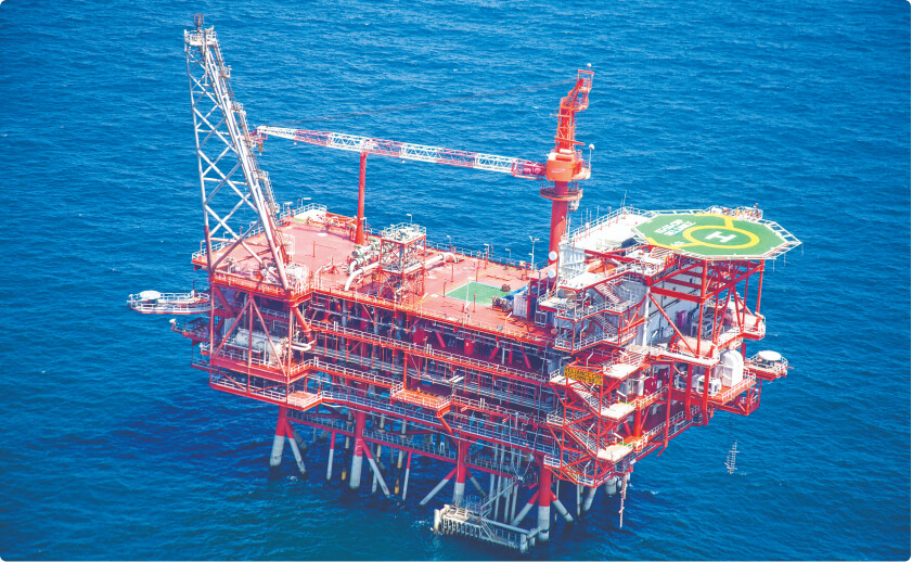 Embargoul petrolului rusesc se clatină