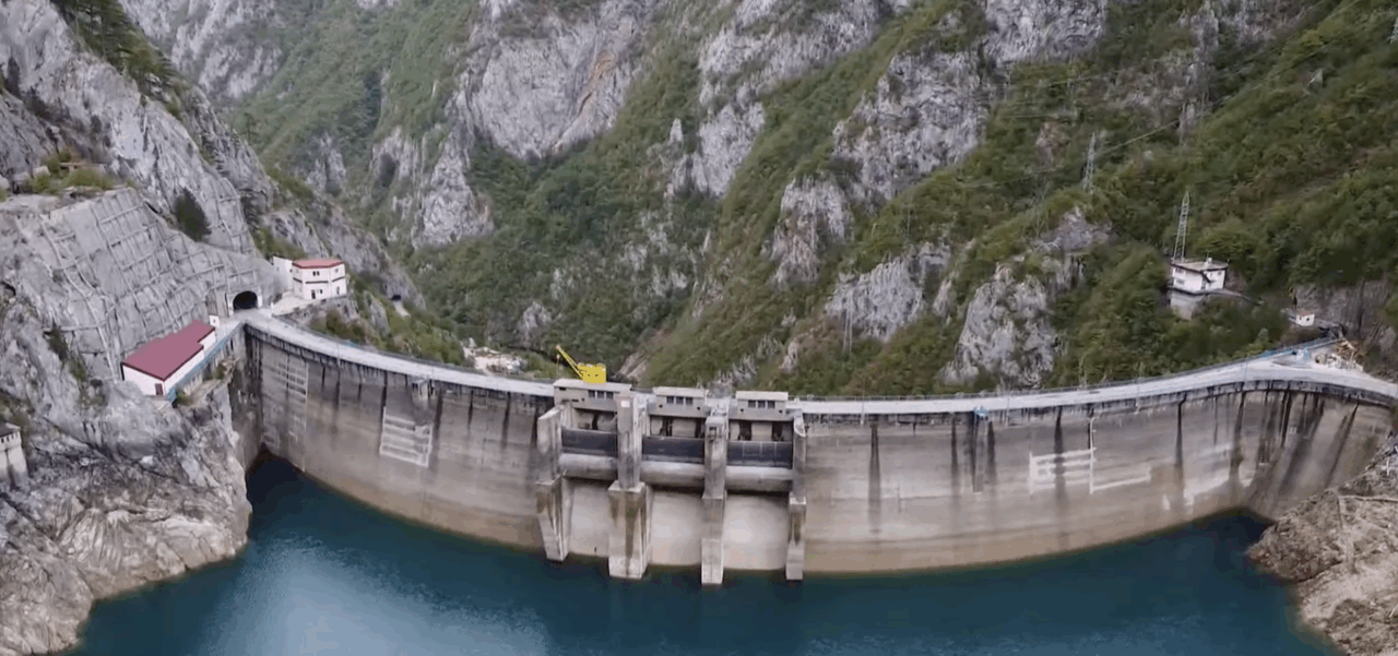 Chinezii construiesc cel mai mare baraj hidroenergetic din lume. Care este valoarea amețitoare