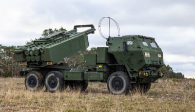 Ungaria și compania Lockheed Martin semnează un acord industrial pentru integrarea sistemelor HIMARS pe camioane produse local