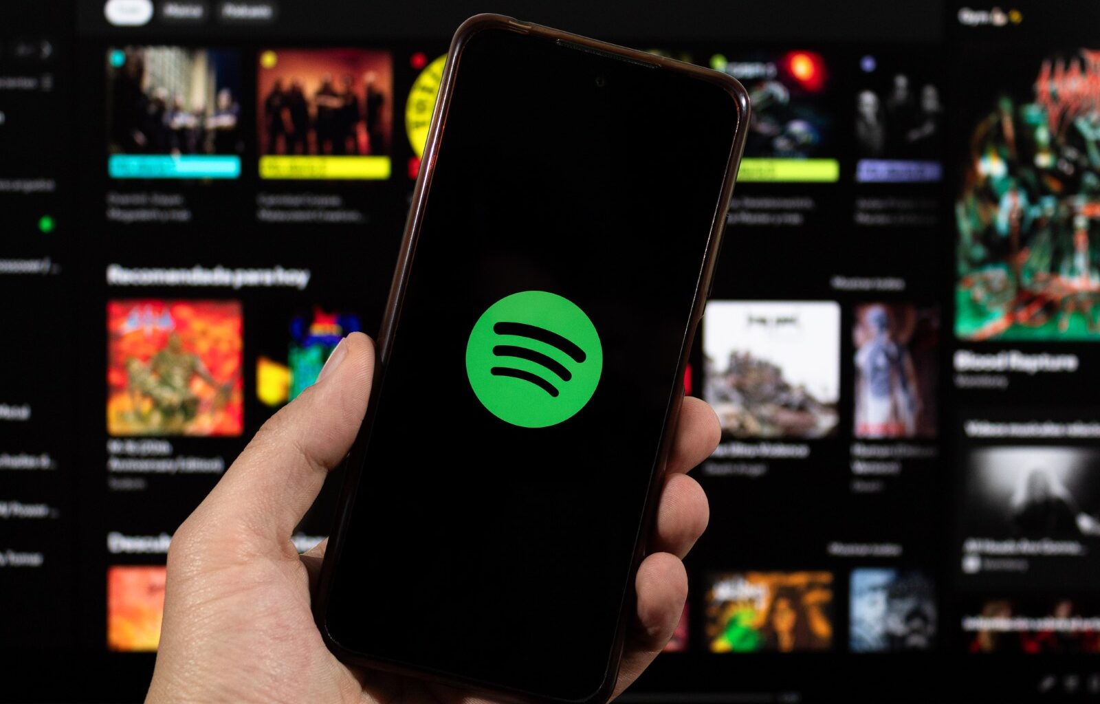 Spotify testează playlisturi generate cu inteligență artificială, cu mai mult control asupra algoritmului
