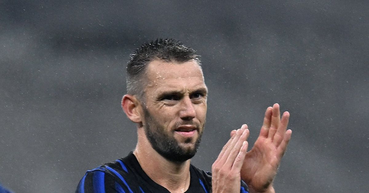 O părăsește pe Inter? Cristi Chivu ar putea rămâne fără unul dintre cei mai experimentați fotbaliști