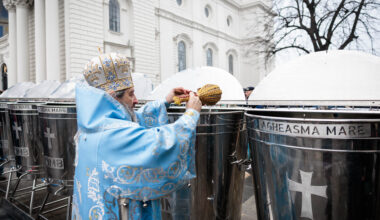 (Foto) Iașul, în sărbătoare de Bobotează: bucurie și binecuvântare la Catedrala Mitropolitană