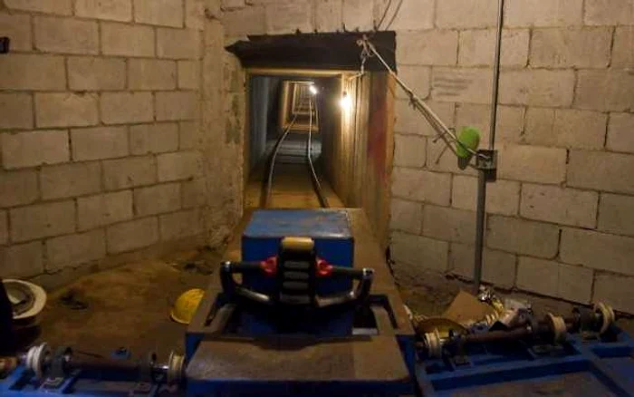 Tunel al traficanților de droguri la granița dintre SUA și Mexic/FOTO:Arhiva