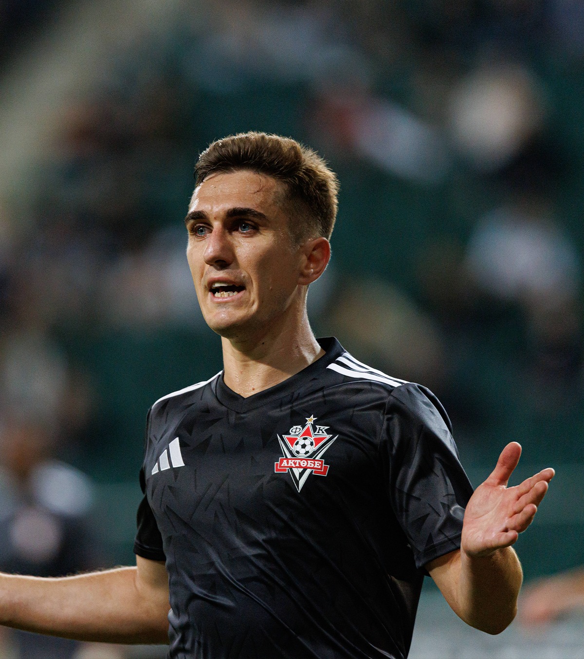 Bogdan Vătăjelu a rămas liber de contract după despărțirea de Aktobe/ Foto: IMAGO