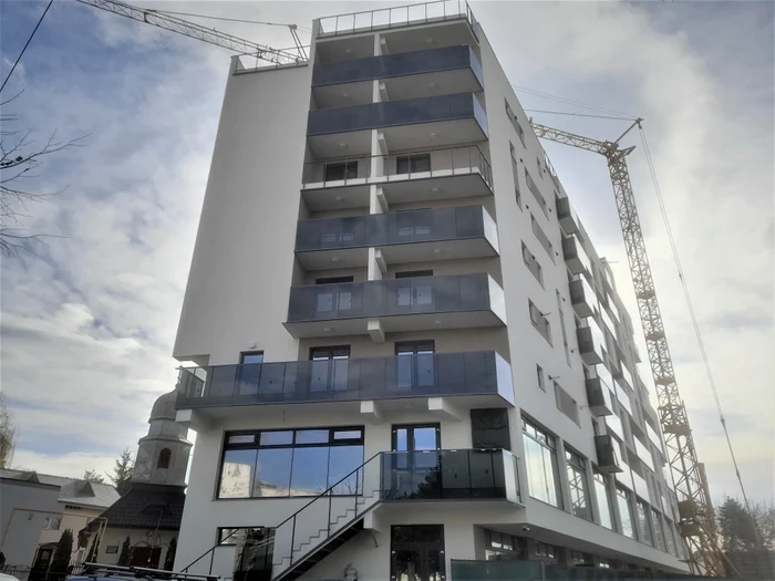 Bloc în construcție