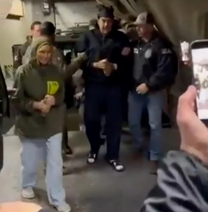 Nicolás Maduro și Cilia Flores au fost escortați sub pază strictă la sosirea în SUA