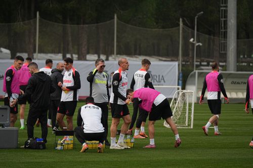 Antrenament FCSB în Antalya, 7 ianuarie 2026 (foto: Iosif Popescu/GOLAZO.ro)