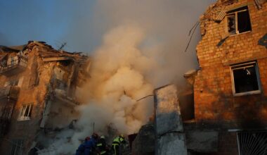 Noapte de foc în Ucraina: cel puțin patru morţi și 24 de răniți doar în Kiev