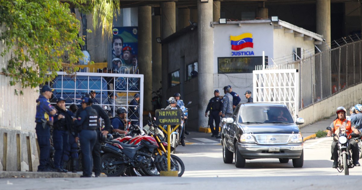 Venezuela a început să elibereze prizonierii politici. Trump salută colaborarea cu guvernul interimar: „Am anulat al doilea val de atacuri”