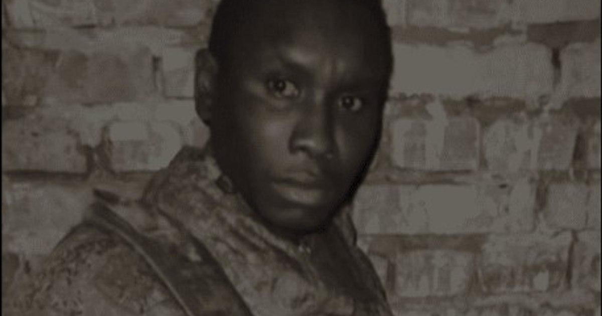 O filmare șocantă arată soldați ruși umilind un mercenar african. Acesta e trimis la asalt cu o mină antitanc atașată de corp