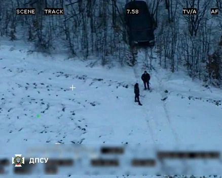 Șapte bărbați au încercat să treacă ilegal frontiera FOTO: Telegram /DPSU