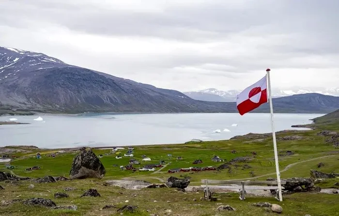 Radu Miruță, despre trimiterea de trupe românești în Groenlanda/FOTO: EPA-EFE